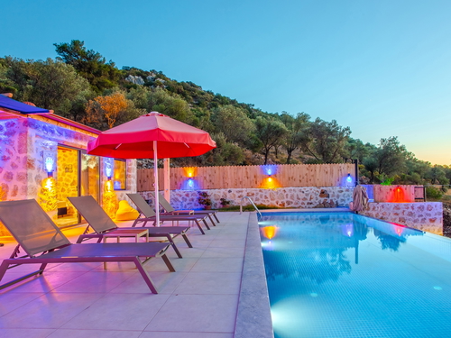  gece  -  Kasım
  | Kalkan Yeşilköy Villa (4 Kişilik, Özel Havuzlu, Doğa İçinde, Jakuzili Seçenekli)
